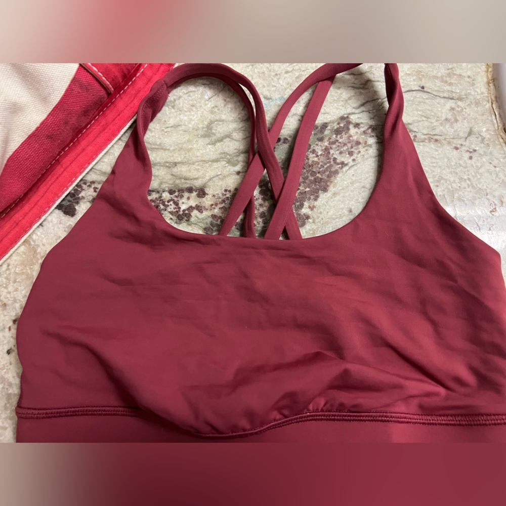 Lululemon energy bra size 6 in mulled wine